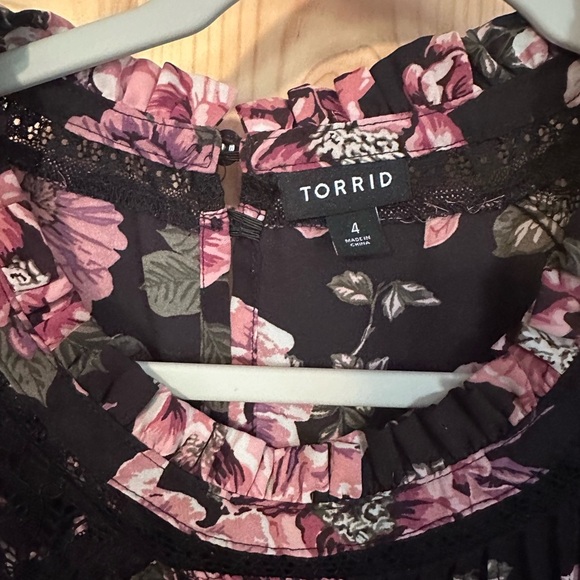 Torrid Pink Boxy Blouse with Peter Pan Collar Size 4XL - Picture 4 of 5